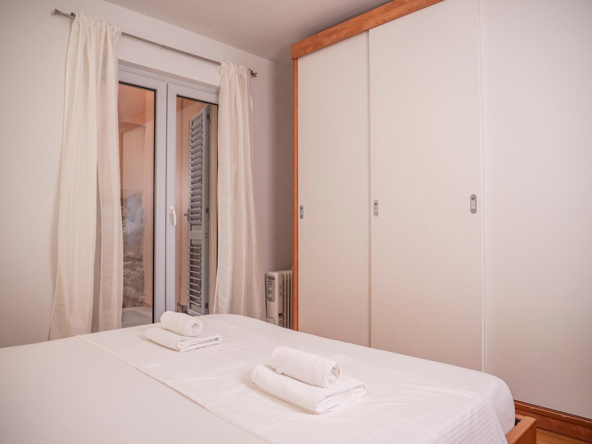 Apartment Jelka- Center Of Hvar Town Exterior photo